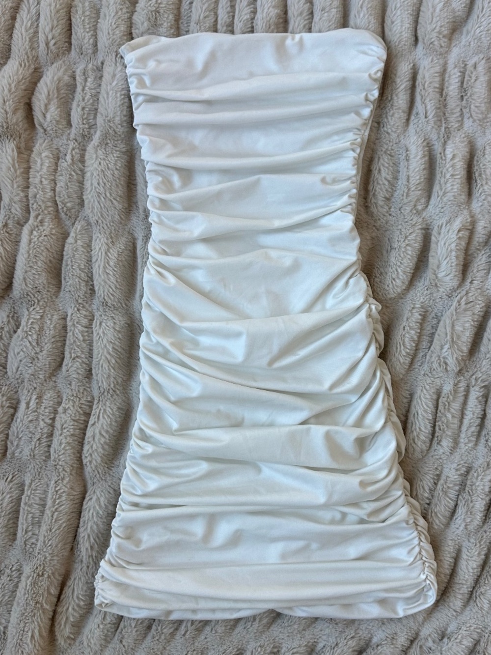 Lucy in the Sky Strapless White Party Mini Dress